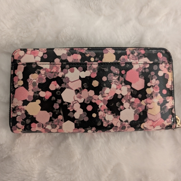 kate spade Pink and Black Floral Wallet STORYBOOK LINING EUC! - Picture 3 of 7